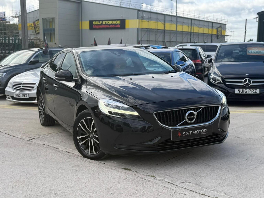 2017 Volvo V40